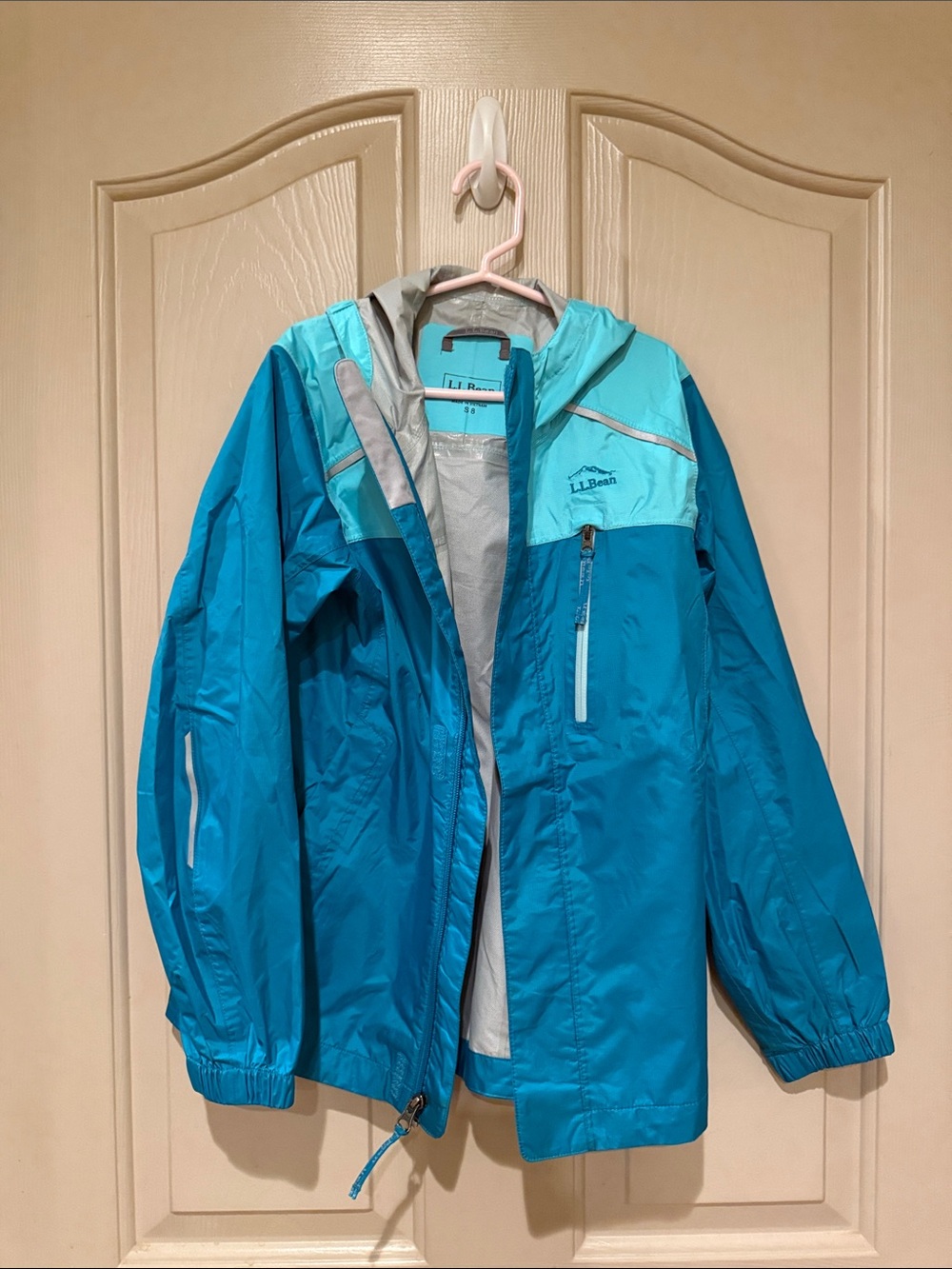 L.L.Bean kids Hooded Windbreaker Size 8